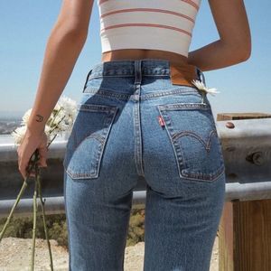Levi Wedgie Cone Denim